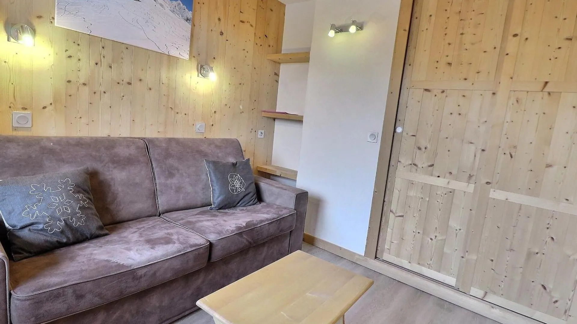 Studio Méribel, 1 pièce, 4 personnes - FR-1-182-198 Les Allues Apartamento
